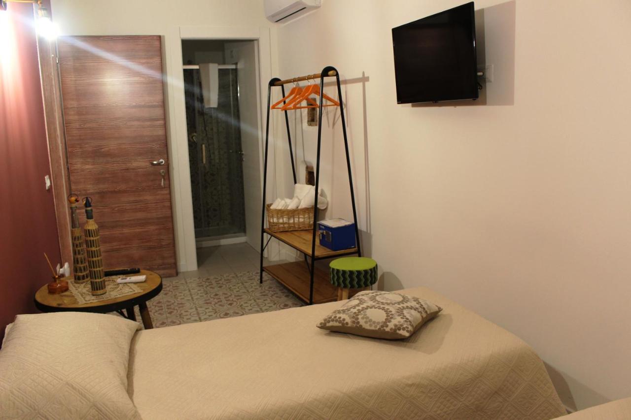 Bed and Breakfast Casa Mazzone Ciro Экстерьер фото