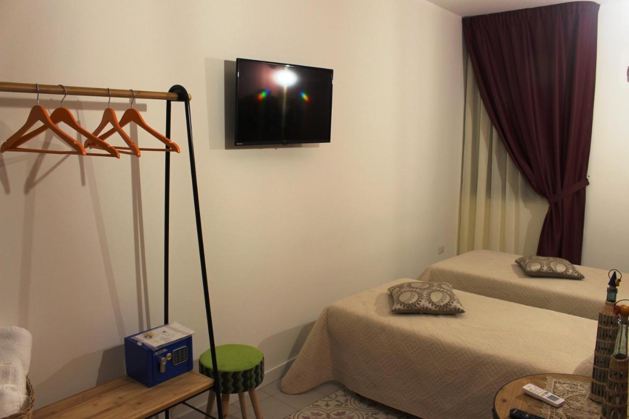 Bed and Breakfast Casa Mazzone Ciro Экстерьер фото