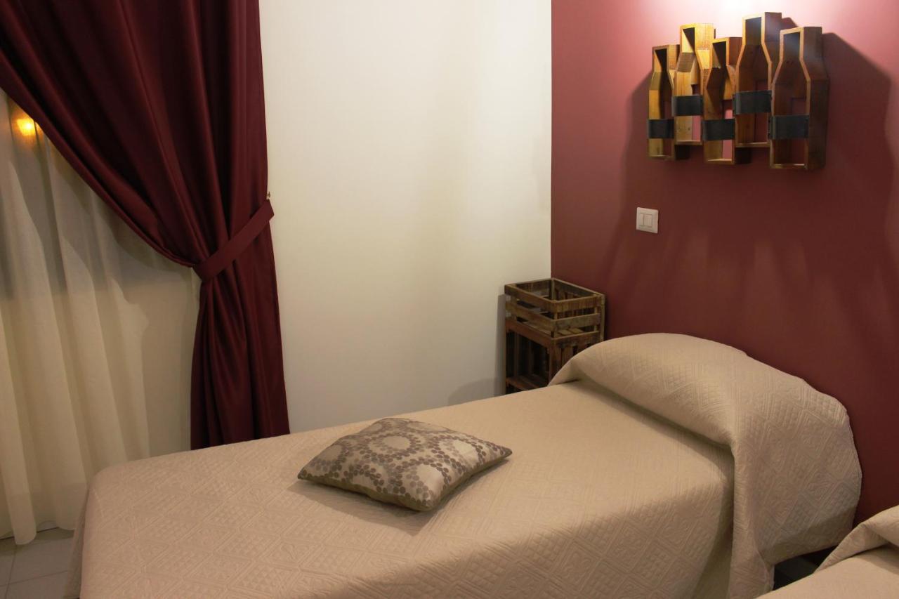 Bed and Breakfast Casa Mazzone Ciro Экстерьер фото